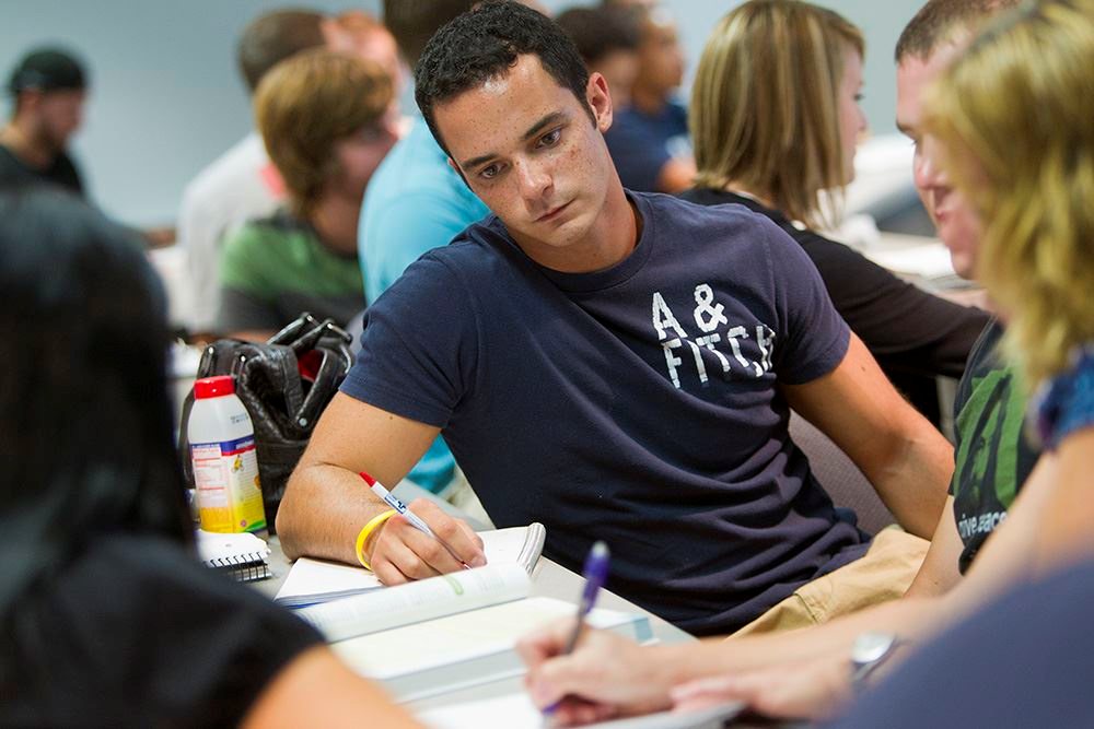 Students discussing assignment